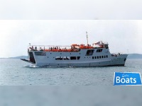 DAY/PAX BOAT