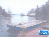Custom built barge 2004 40' x 17'2
