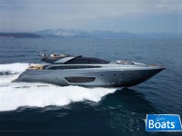 Riva 86 Domino