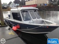 Hewes 24