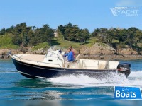 Rhea 27 Escapade