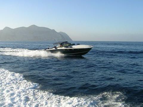FLOATING DOCK
