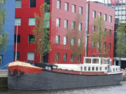 Spits,Barge,compl. renovated Modern living ship