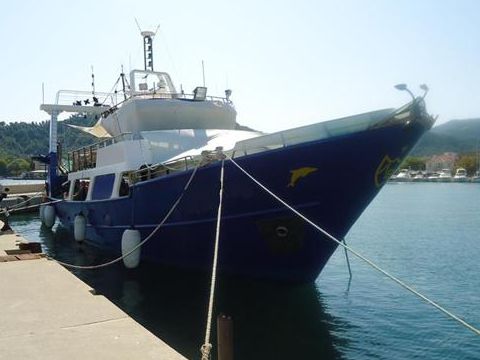 MULTI-PURPOSE FISHING TRAWLER
