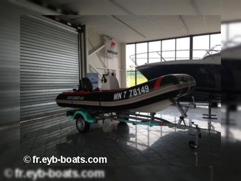 Bombard Explorer 470