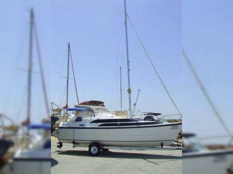 2010 MacGregor 26M
