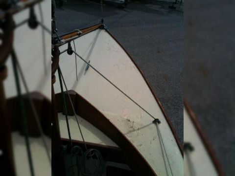 1976 Herreshoff 12