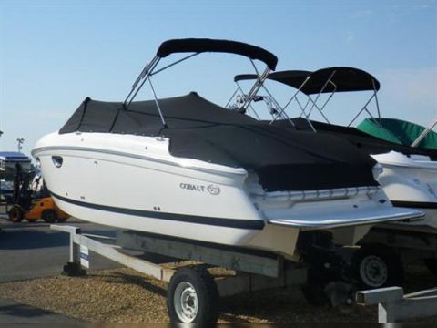 2011 Cobalt 243 zu verkaufen