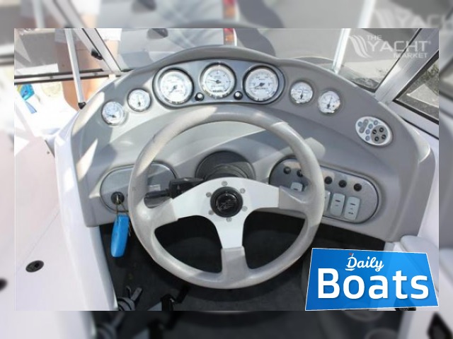 Buy 2002 Moomba Mobius Lsv