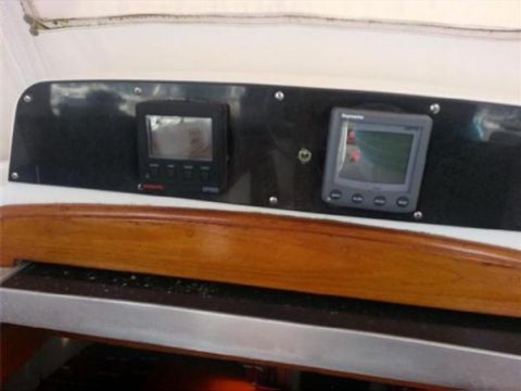1989 Hylas