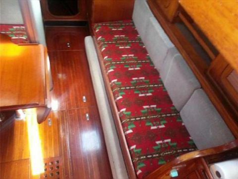 1989 Hylas for sale