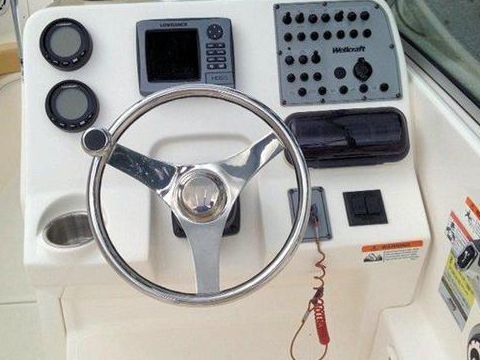 2011 Wellcraft 210 Sportsman