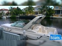 Rinker Fiesta Vee 270
