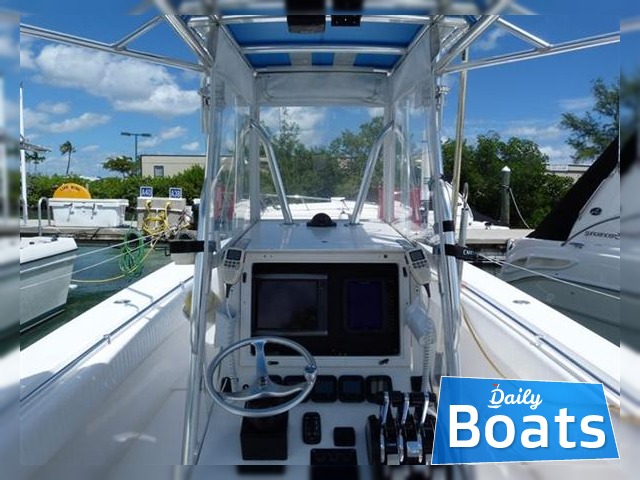 2006 Contender 36 Center Console