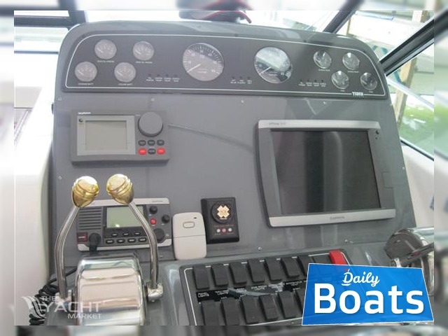 Acquistare 2000 Tiara 3100 Open