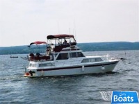 Marinette 37 Double Cabin Motor Yacht