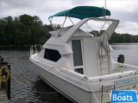 Bayliner 2858 (Rare Mercruiser Diesel!)