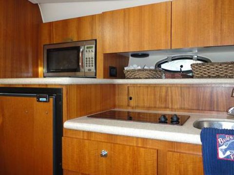 2004 Tiara 3100