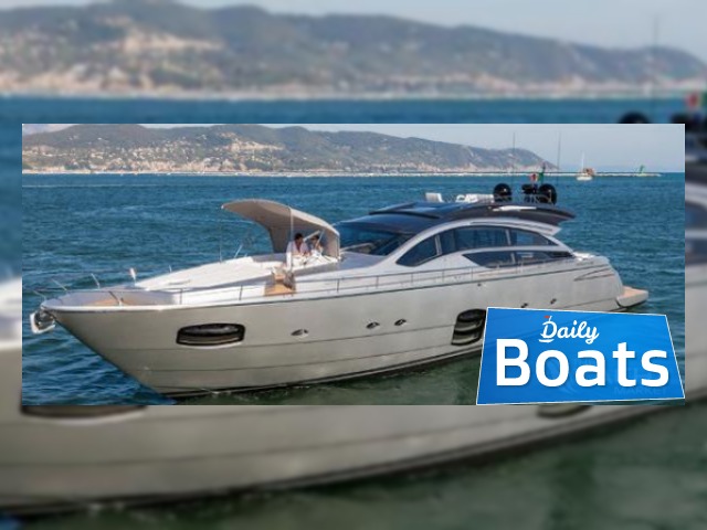 2014 Pershing 82