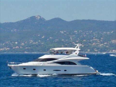 Marquis Yachts 65