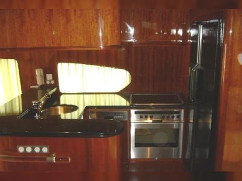 Buy 1997 Horizon Elegance 70