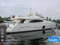 Ferretti 881