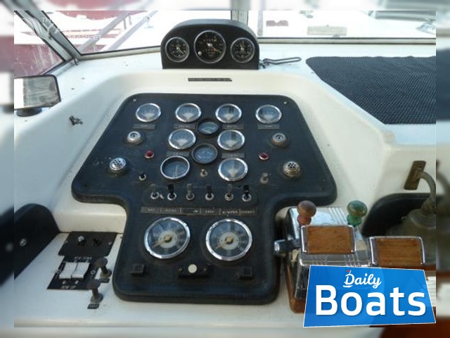 1972 Ocean 30