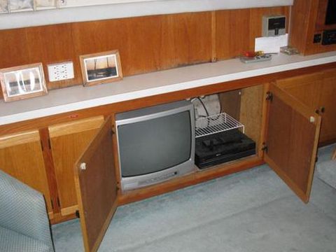Buy 1989 Silverton 40 Ac