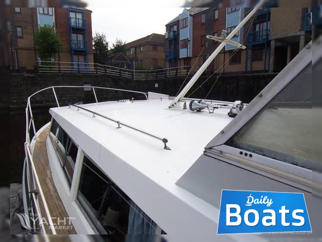 1973 Princess 32 for sale