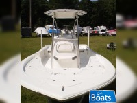 Tidewater Boats 210 Lfx