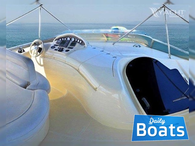 2002 Azimut 68 Plus