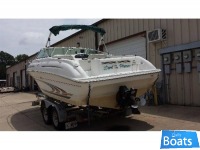 Sea Ray 215 Express Cruiser