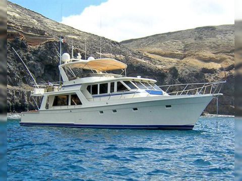 Offshore 62 Pilothouse