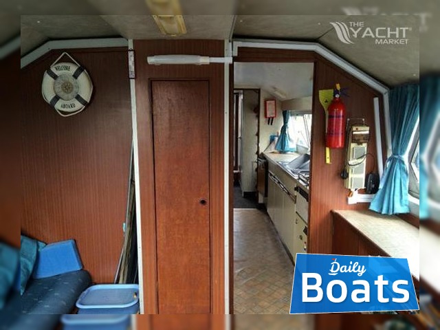 1993 Alphacraft 34