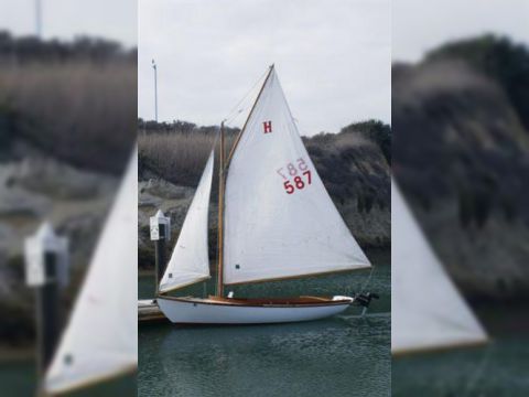 Αγοράστε 2004 Herreshoff 12.5 Sloop