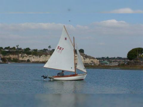 2004 Herreshoff 12.5 Sloop
