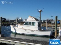 Cape Dory Fly Bridge Trawler