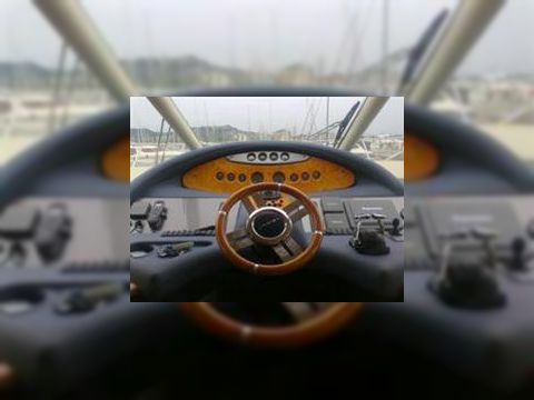 2003 Azimut 62