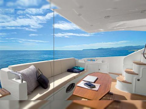 Købe 2009 Azimut 58