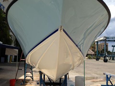 2006 Bluewater 2550 for sale