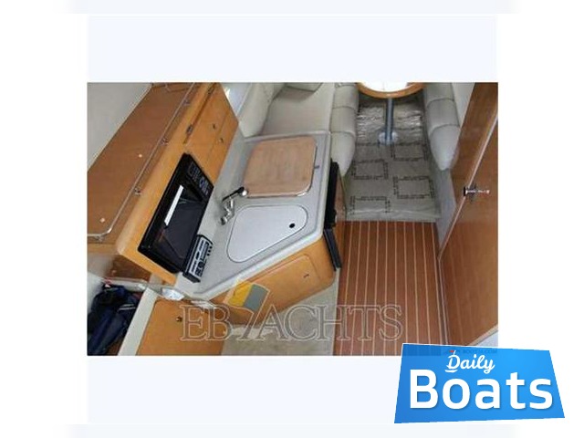 2008 Larson 274 Cabrio