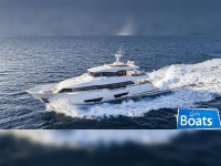 Ferretti Custom Line Navetta 28