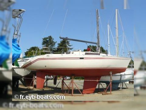 Beneteau First 35