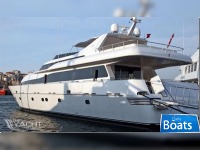 Admiral 32