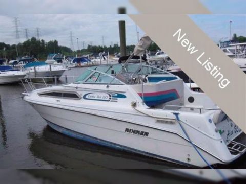 Rinker 260 Fiesta Vee