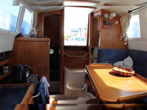 1995 Hunter Pilot 27