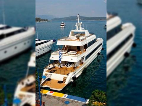Steel Luxury Yacht 130Ft