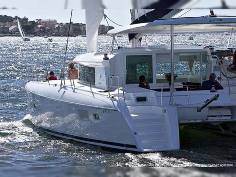 Buy 2008 Lagoon 420