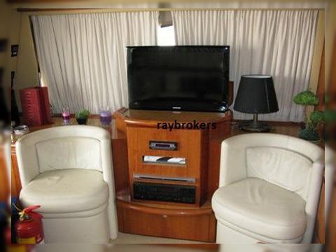 2000 Ferretti 68