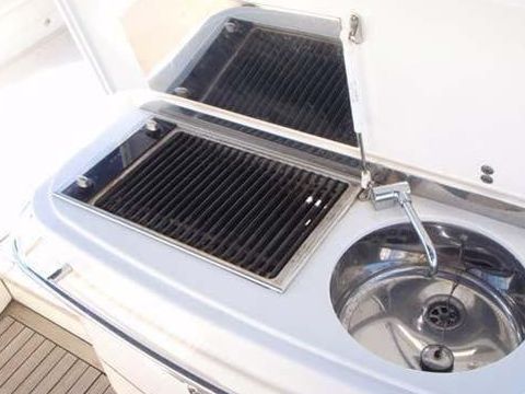 2006 Princess 23M